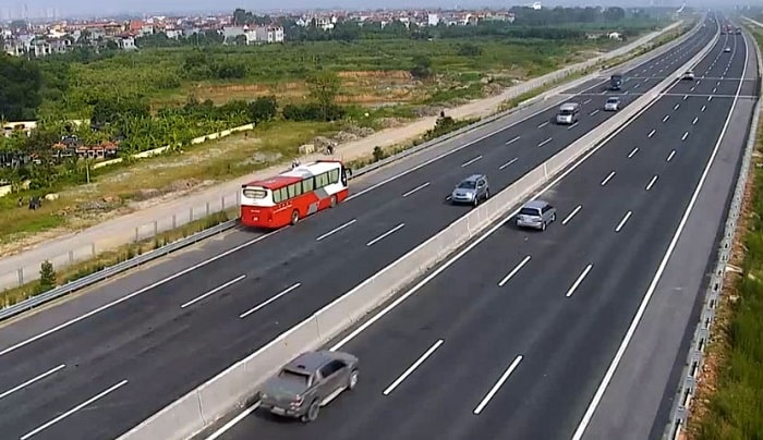 xe khách chạy cao tốc Hà Nội Hải Phòng